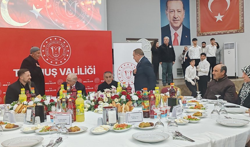 Bakan Güler: Karada, havada, denizde, sınır hattında ve siber alanda tedbirlerimizi artırdık (2)