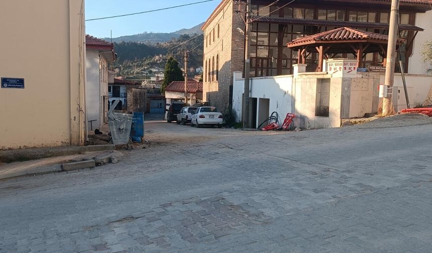 Denizli'de 4 büyüklüğünde deprem