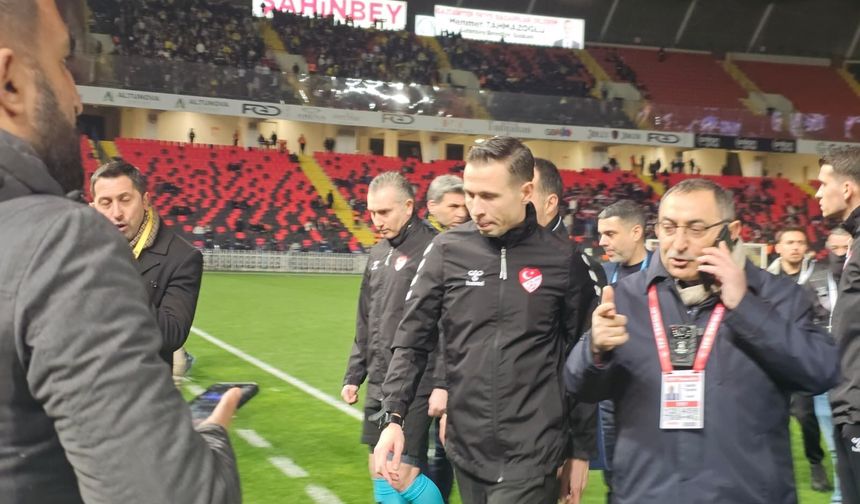 Gaziantep FK - Fenerbahçe maçı gecikmeli başlayacak