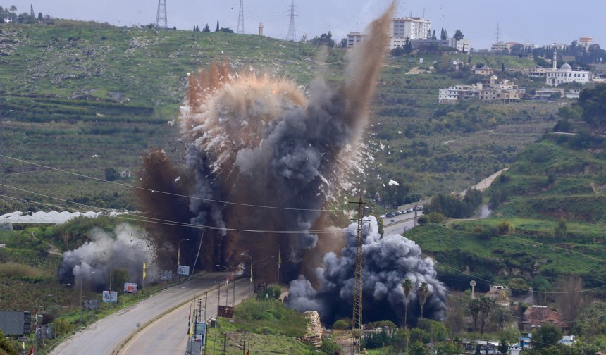 İsrail'in Lübnan'a düzenlediği saldırılarda can kaybı 1039'a yükseldi