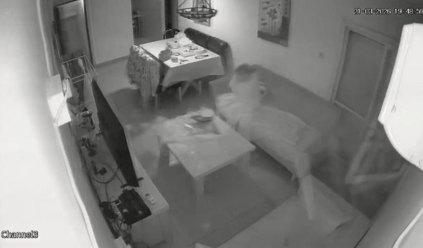 İsrail'in nükleer tesislerinin bulunduğu Dimona, İran'ın fırlattığı füzelerle vuruldu