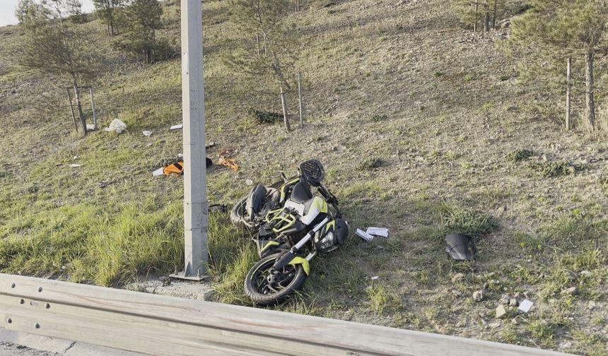 İstanbul - Eyüpsultan TEM Otoyolu'nda zincirleme kaza: 1 ölü 1 yaralı
