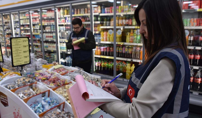 İzmir'de ramazan ayında fahiş fiyat denetimleri sürüyor