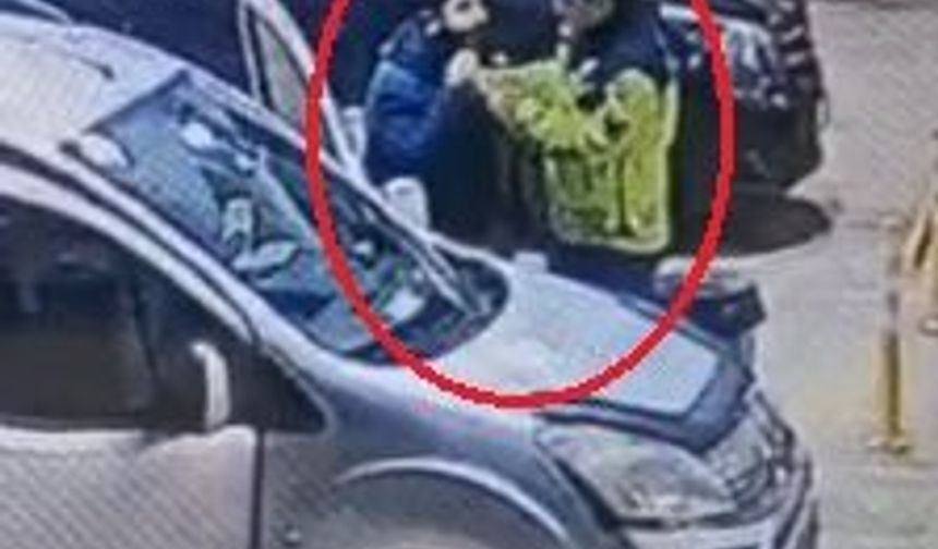 Jandarma, nefes borusuna cisim kaçan sürücüyü Heimlich manevrası ile kurtardı