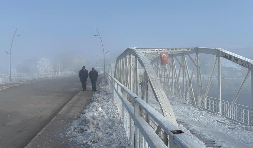 Mart ayında Ardahan buz kesti; Göle eksi 25 derece