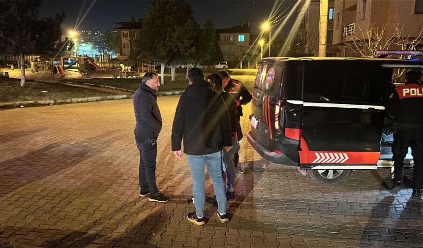 Polisten kaçan sürücünün aracından cezaevi firarisi çıktı