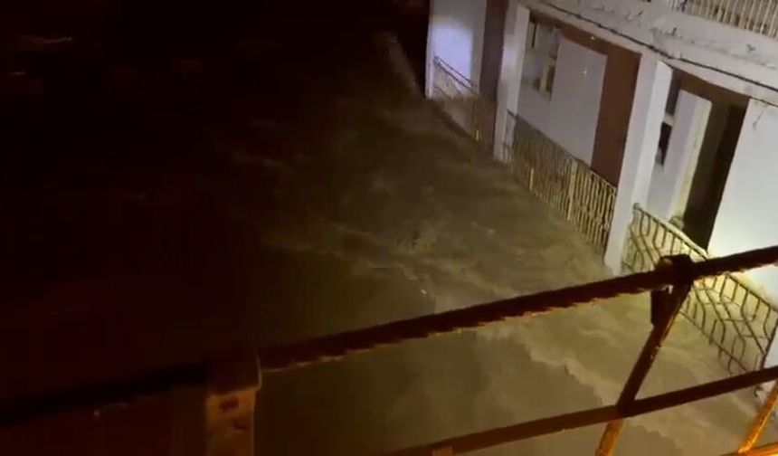 Siirt'te Bitlis Çayı'nın debisi yükseldi, önlemler arttırıldı