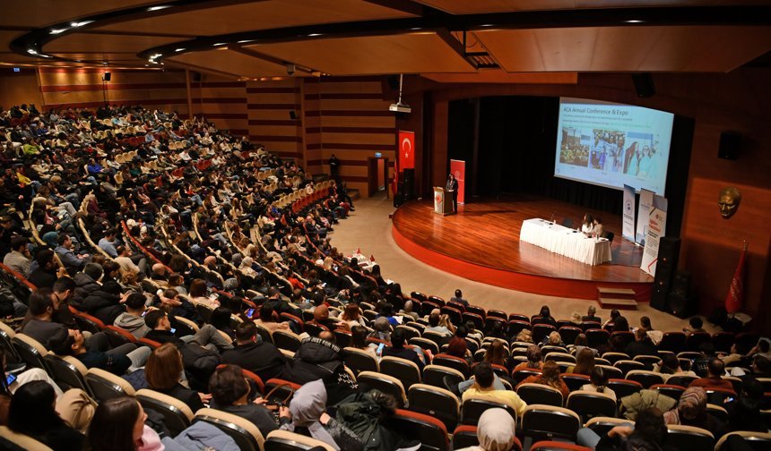 Uzmanlar uyardı: 'Siber zorbalık çocukların odasına kadar girdi'