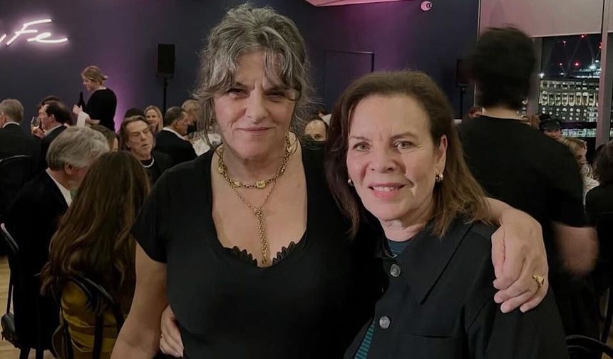Barones Meral Ece’den Tracey Emin’in Tate Retrospektifine Destek Mesajı
