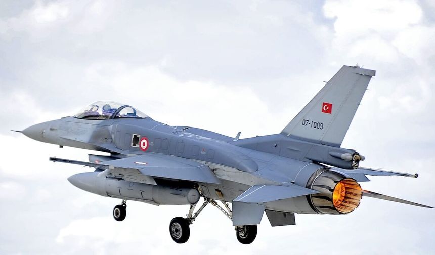 KKTC'ye F16'lar konuşlandırılması gündemde