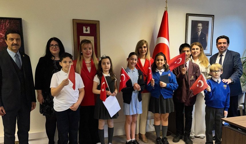 Türkiye’nin Manchester Başkonsolosluğu’nda 23 Nisan Coşkusu