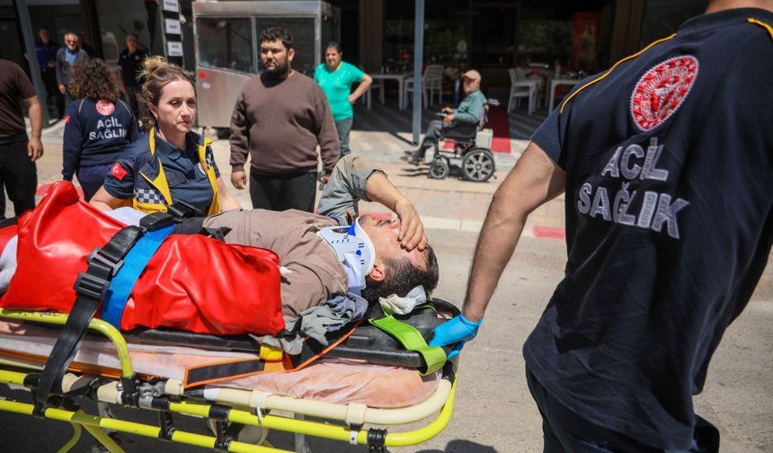 4'üncü kattan tentenin üzerine düşüp yaralandı