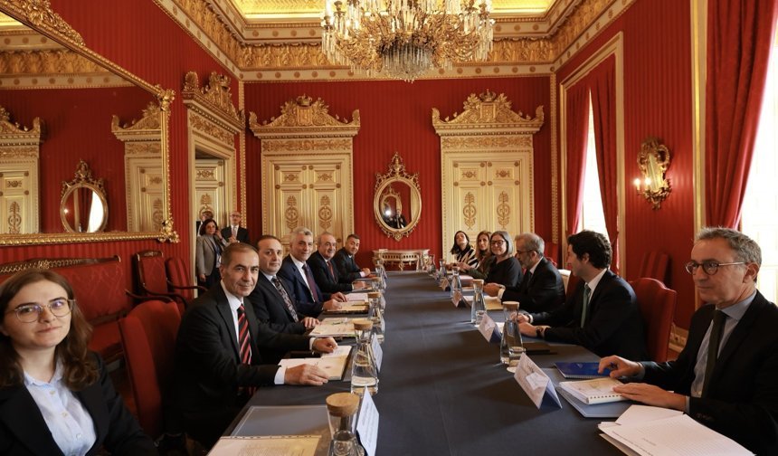 Bakan Bolat, Portekiz Dışişleri Bakanı Rangel ile görüştü