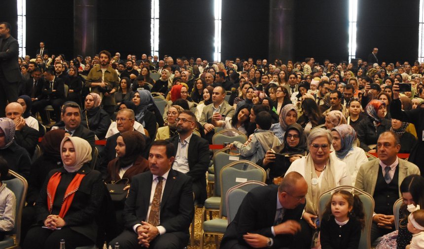 Bakan Memişoğlu: Son 3 ayında ilk hamileliğini yaşayan anne adayına ebe tahsis ediyoruz