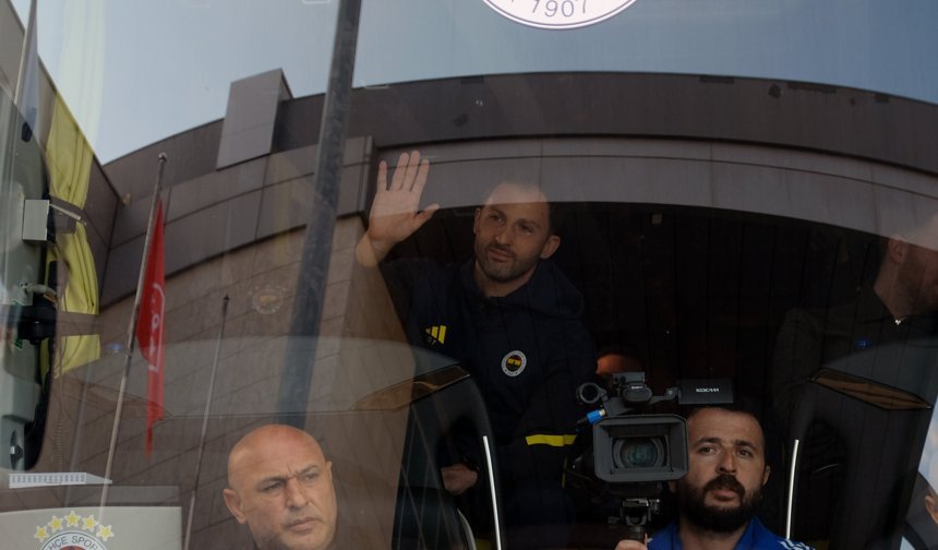 Fenerbahçe, Türkiye Kupası çeyrek final maçı için Konya'da