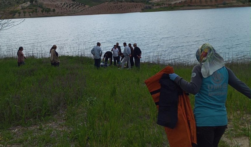 Girdiği gölette boğuldu
