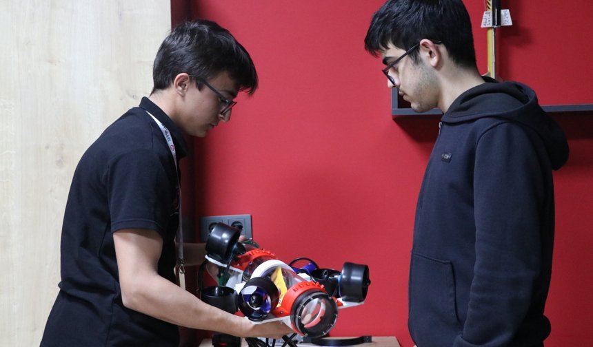 İlk uçak fabrikasının kurulduğu topraklarda öğrenciler, 'GÖKTİM'le geleceğe hazırlanıyor