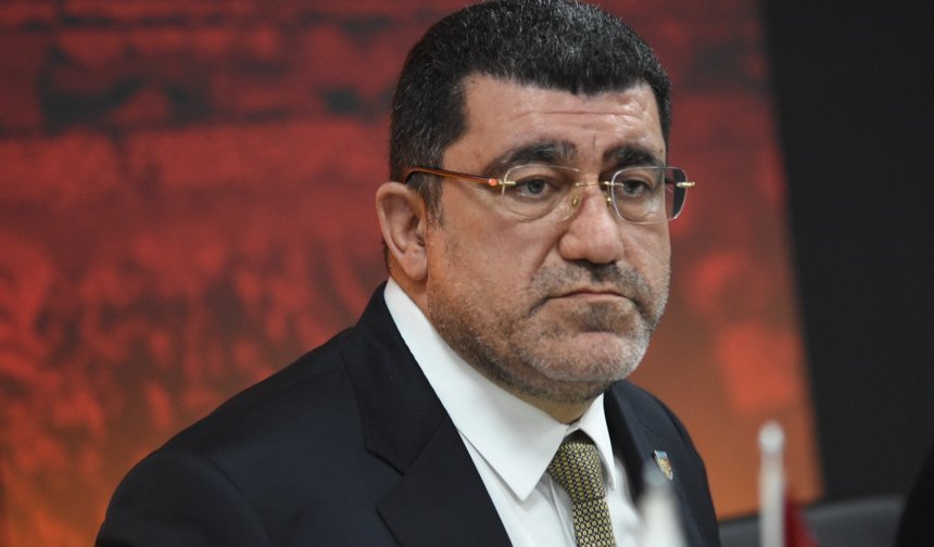 Kayserispor Başkanı Açıkalın: Kulübe kim sahip çıkmak istiyorsa anahtarı veririm