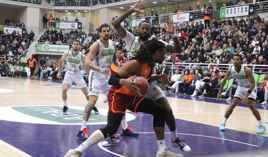 Merkezefendi evinde direnemedi