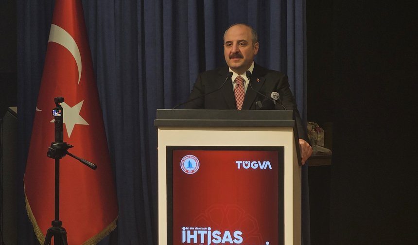 Mustafa Varank: Türkiye kendi ayakları üzerinde durabilsin istiyoruz (2)