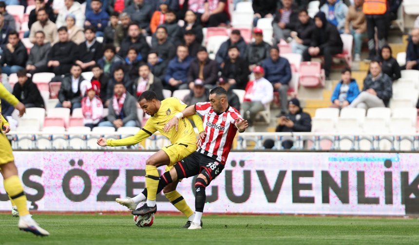 Özbelsan Sivasspor - İstanbulspor: 1-3