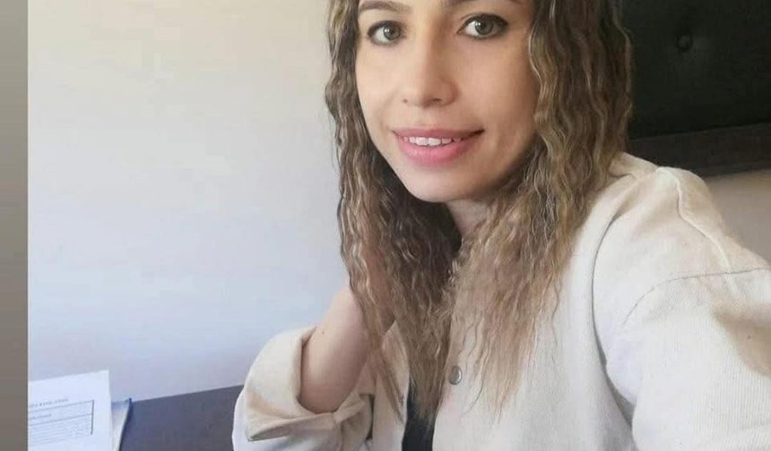 Uçurumdan yuvarlanan otomobilde ölen baba ve kız toprağa verildi