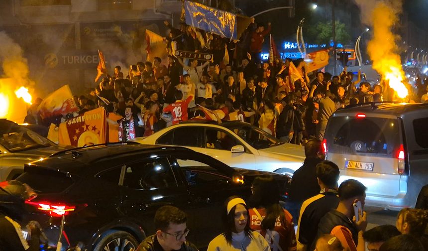 Afyonkarahisar'da şampiyonluk coşkusu