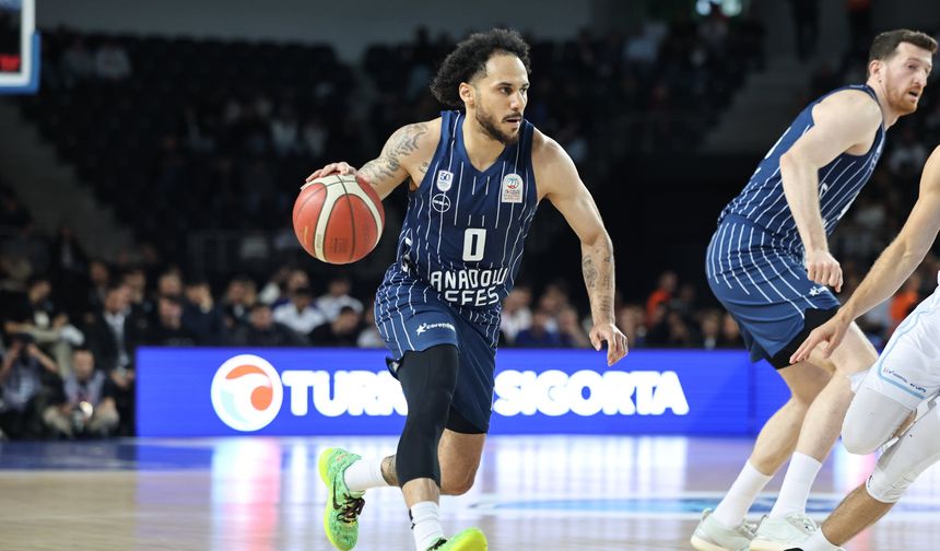 Anadolu Efes yarı finale yükseldi