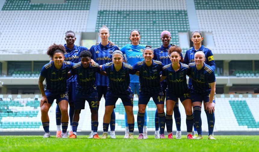 Fenerbahçe arsaVev, Kadın Futbol Süper Ligi'nin şampiyonu oldu