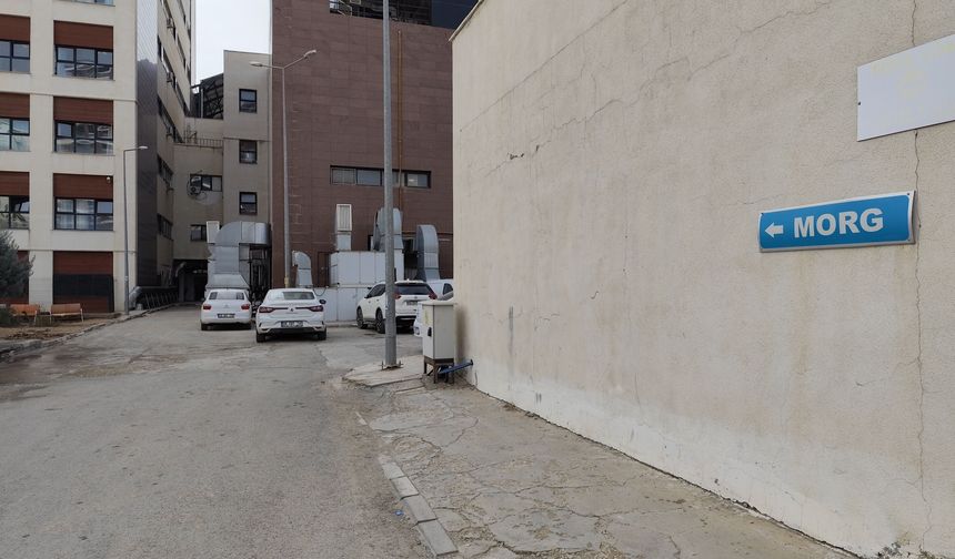 Mardin'de inşaatın 5'inci katındaki iskeleden düşen işçi öldü