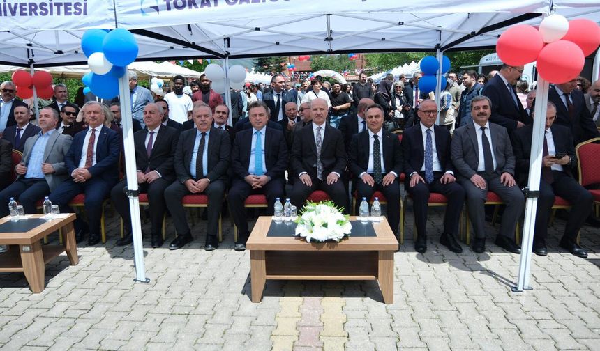 YÖK Başkanı Özvar: Üniversitelerin koçluk ve rehberlik rolünü üstlenmesi gerekiyor