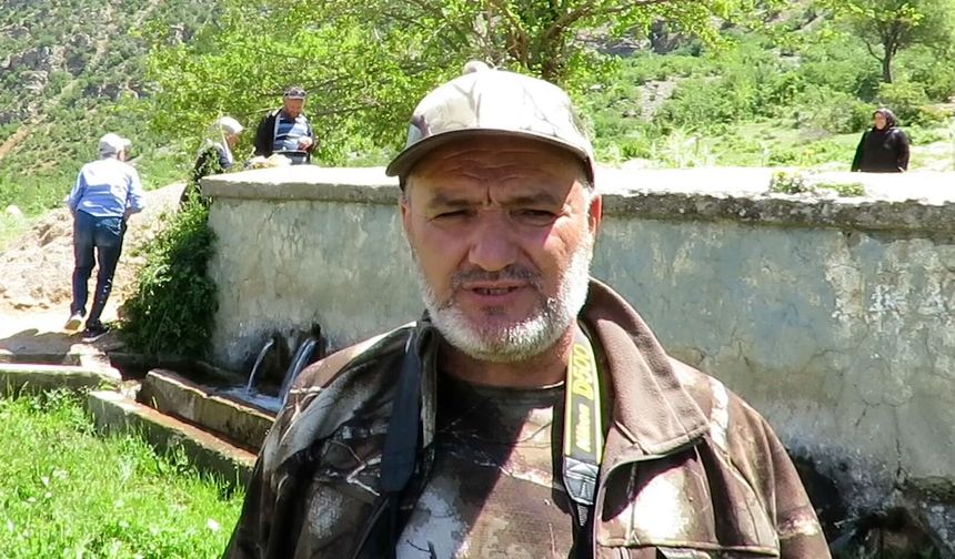 40 yıldır kullanılmayan tarihi yayla yolunu tekrar yürüdüler