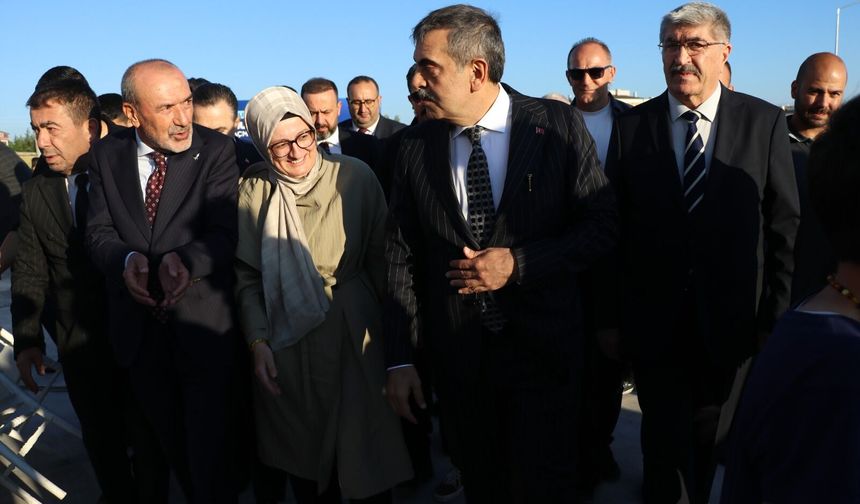 Bakan Çiftçi: Bu topraklarda yaşayan her bir kardeşimizin inancı devletimizin güvencesi altındadır (2)