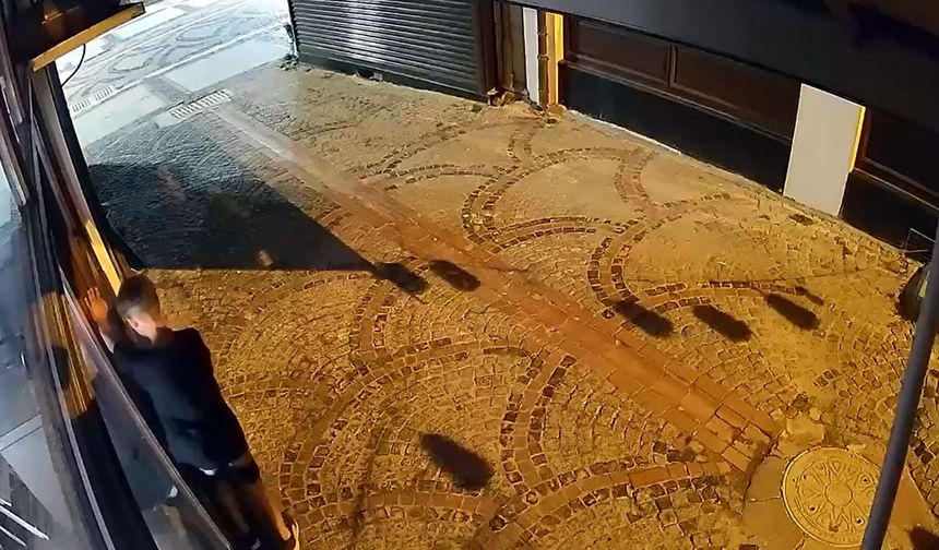 Edirne'de iş yerinden hırsızlık kamerada