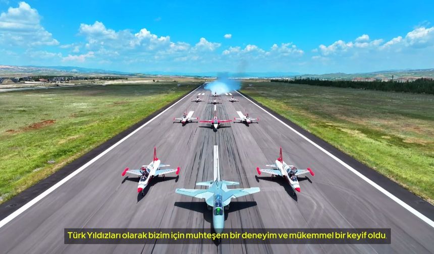 HÜRJET'lerden Türk Yıldızları ile 10'lu kol uçuşu