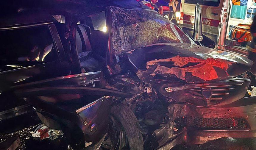 Kırklareli'de otomobiller çarpıştı; 2 ölü, 4 yaralı