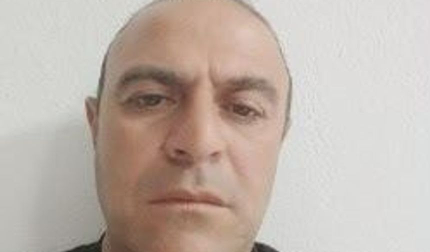 Konya'da yatak fabrikasında yangın; 1 itfaiye eri şehit oldu (2)
