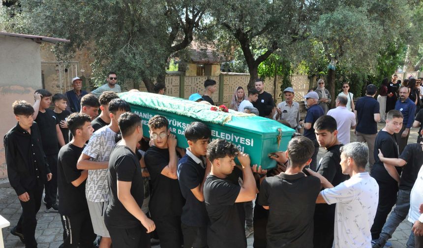 Ortaokul öğrencisi Erdem, bıçaklı kavgada öldü (4)
