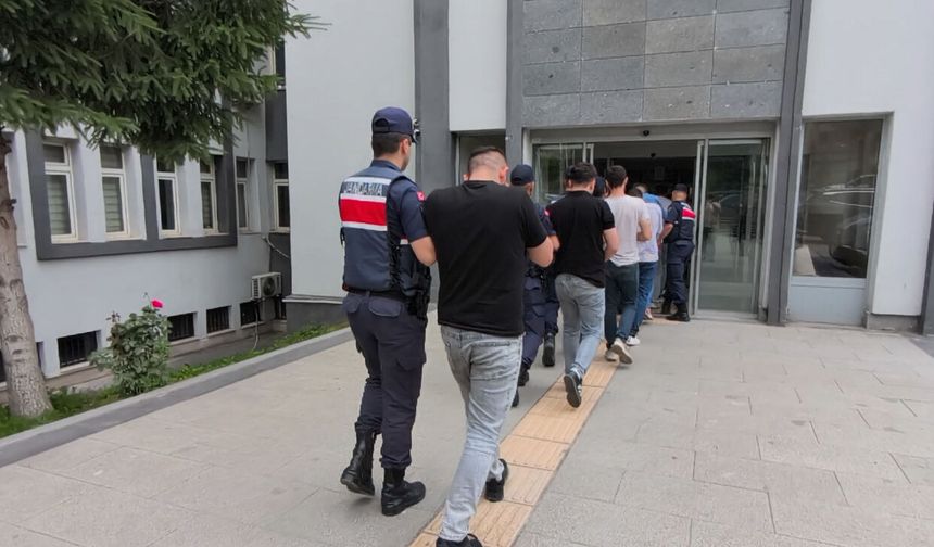 Tokat merkezli uyuşturucu operasyonu: 12 gözaltı