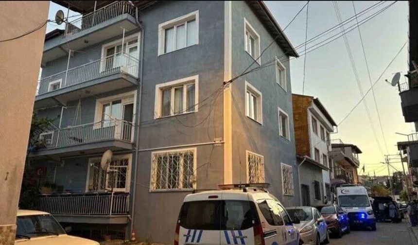 Uşak'ta 3'üncü kattaki balkondan düşen kadın, hayatını kaybetti