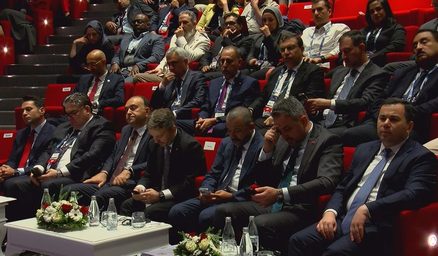 Vali Gül: Müslüman ülkelerdeki genç nüfus doğru kullanıldığında önemli bir beşeri sermayemiz olacak