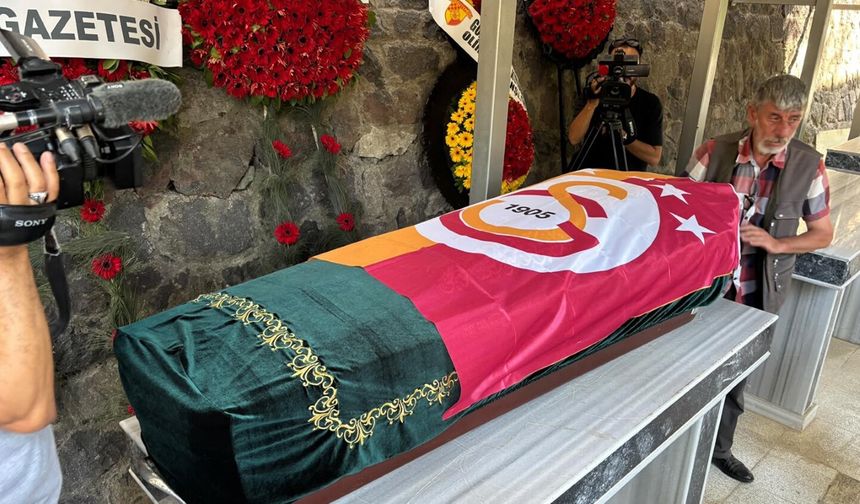 Aziz Üstel, İzmir'de son yolculuğuna uğurlandı