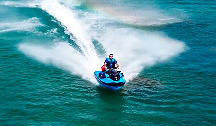 Denizden sonra gölde de jet ski tutkusu