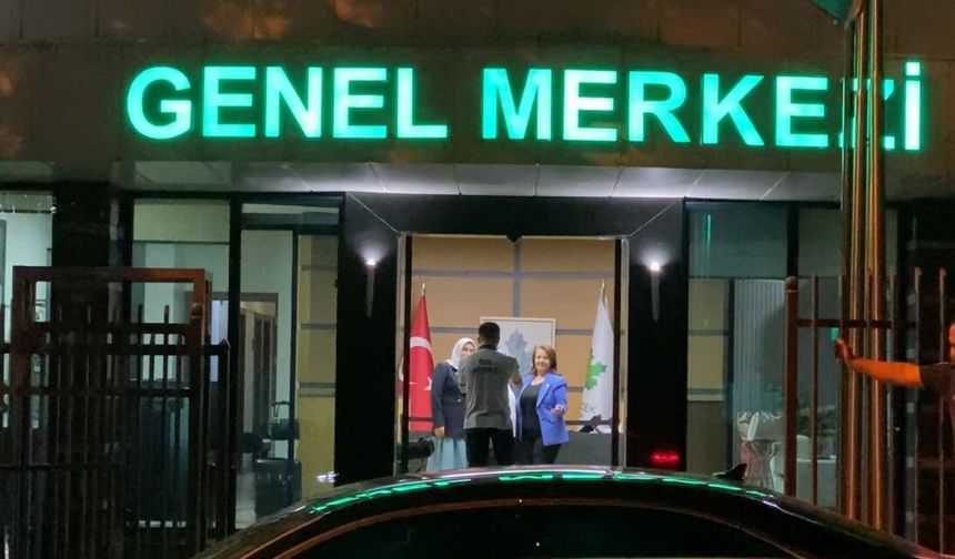 Gelecek Partisi'nin siyasi faaliyetleri sonlandırıldı