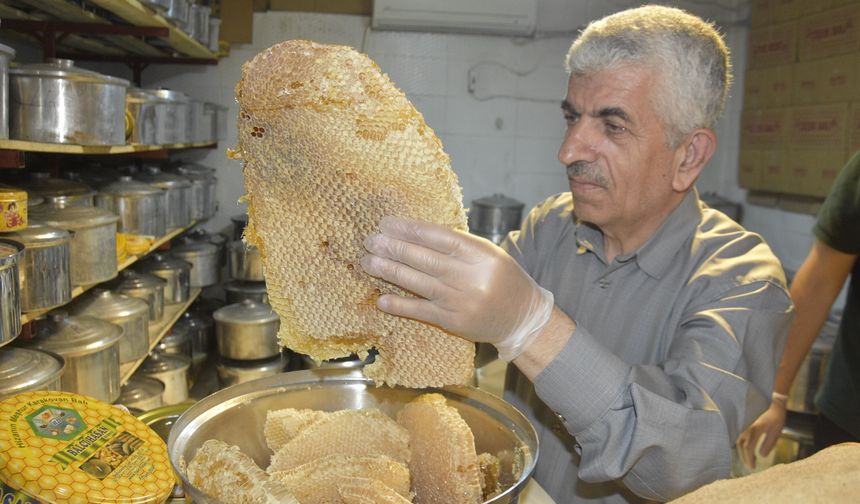 Hizan balının NATO Zirvesi'nin menüsünde yer alması üreticiyi sevindirdi