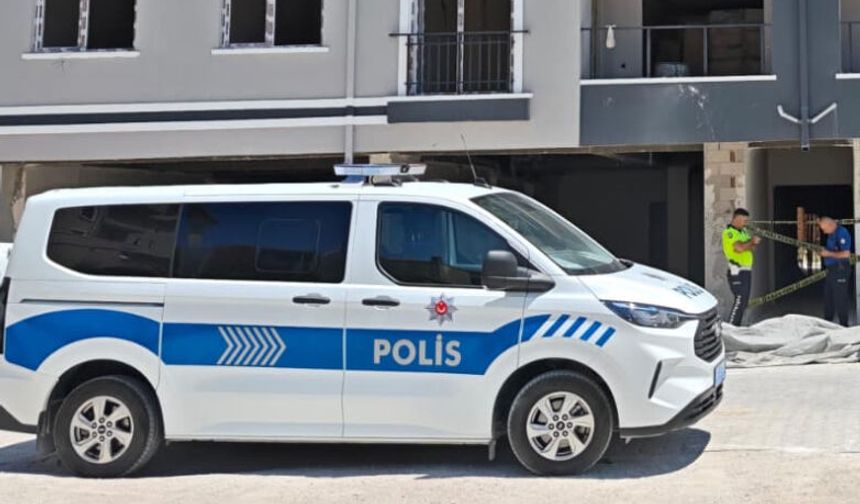 İnşaatın 1'inci katından düşen işçi öldü