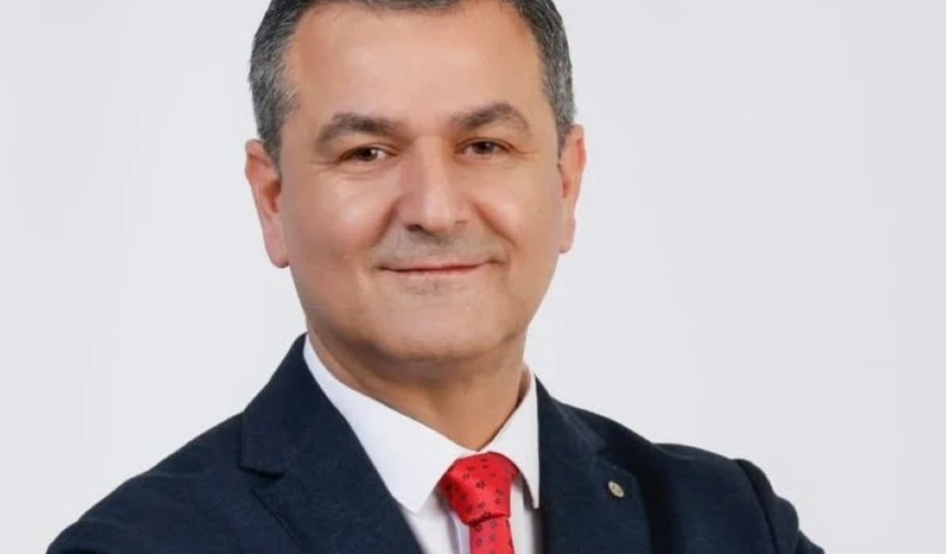İzmit Belediyesi'nde başkanvekili Lütfü Obuz oldu