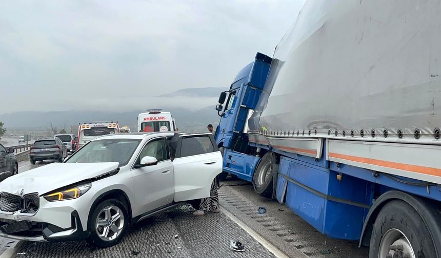 Kastamonu'da 3 ayrı zincirleme kaza; 1 ölü, 12 yaralı