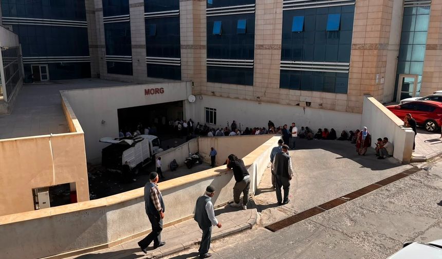 Kavga ettiği kişiyi kürekle öldürdü