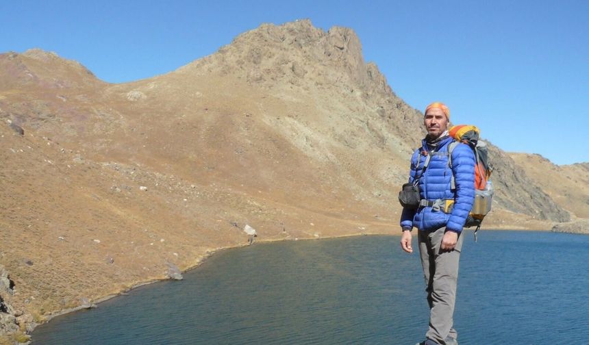 Ölen dağcının, 200 metre sürüklendikten sonra ipte asılı kaldığı bölge dronla görüntülendi